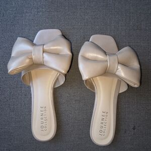 Journee Collection Women's Elegant Cream Bow Mules